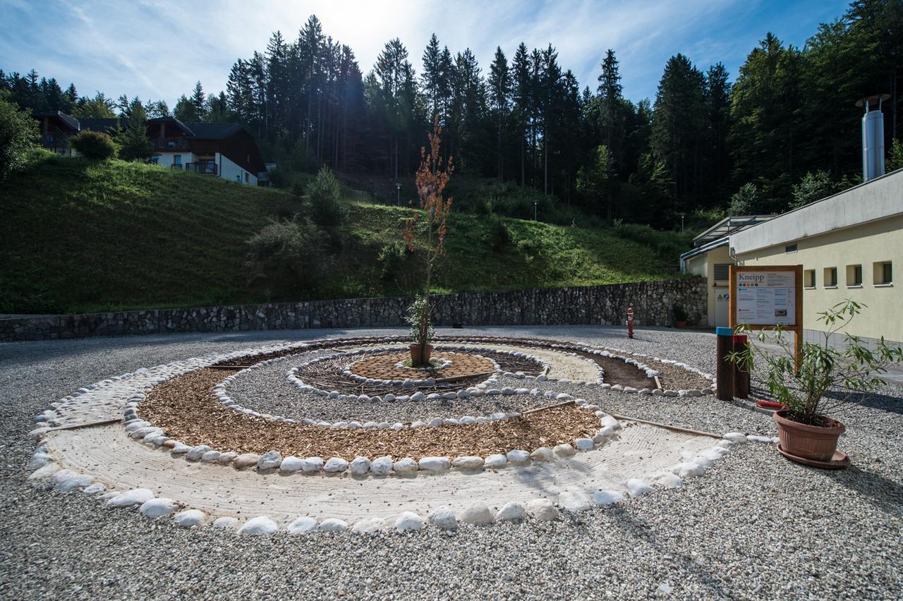 ホテル Eco Terme Snovik, Kamnik Laze v Tuhinju エクステリア 写真